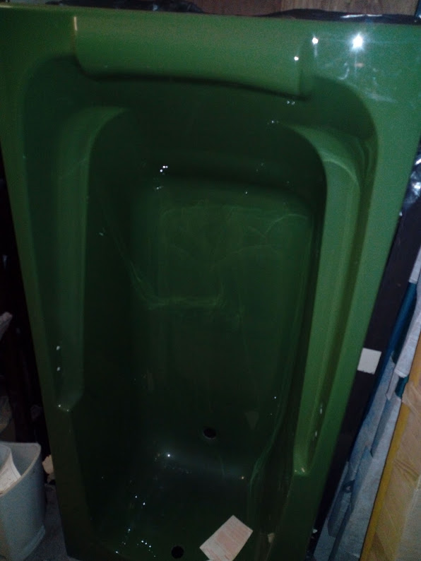 Old Colour Baths. Retro Obsolete Stockists YORKSHIRE UK